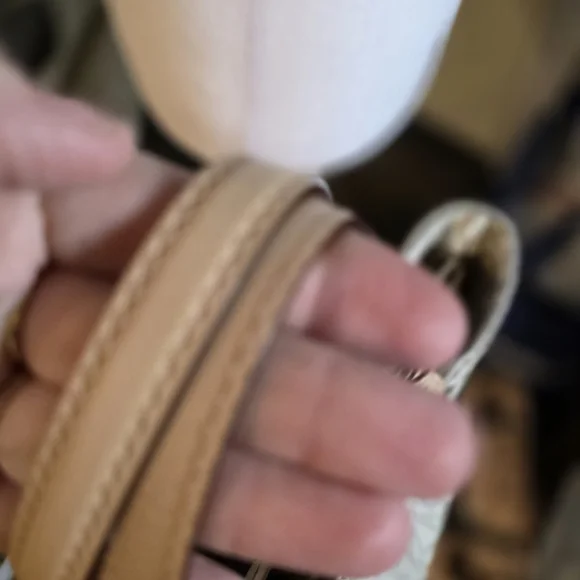 Michael Kors Beige Signature Tote Bag - Picture 3 of 6